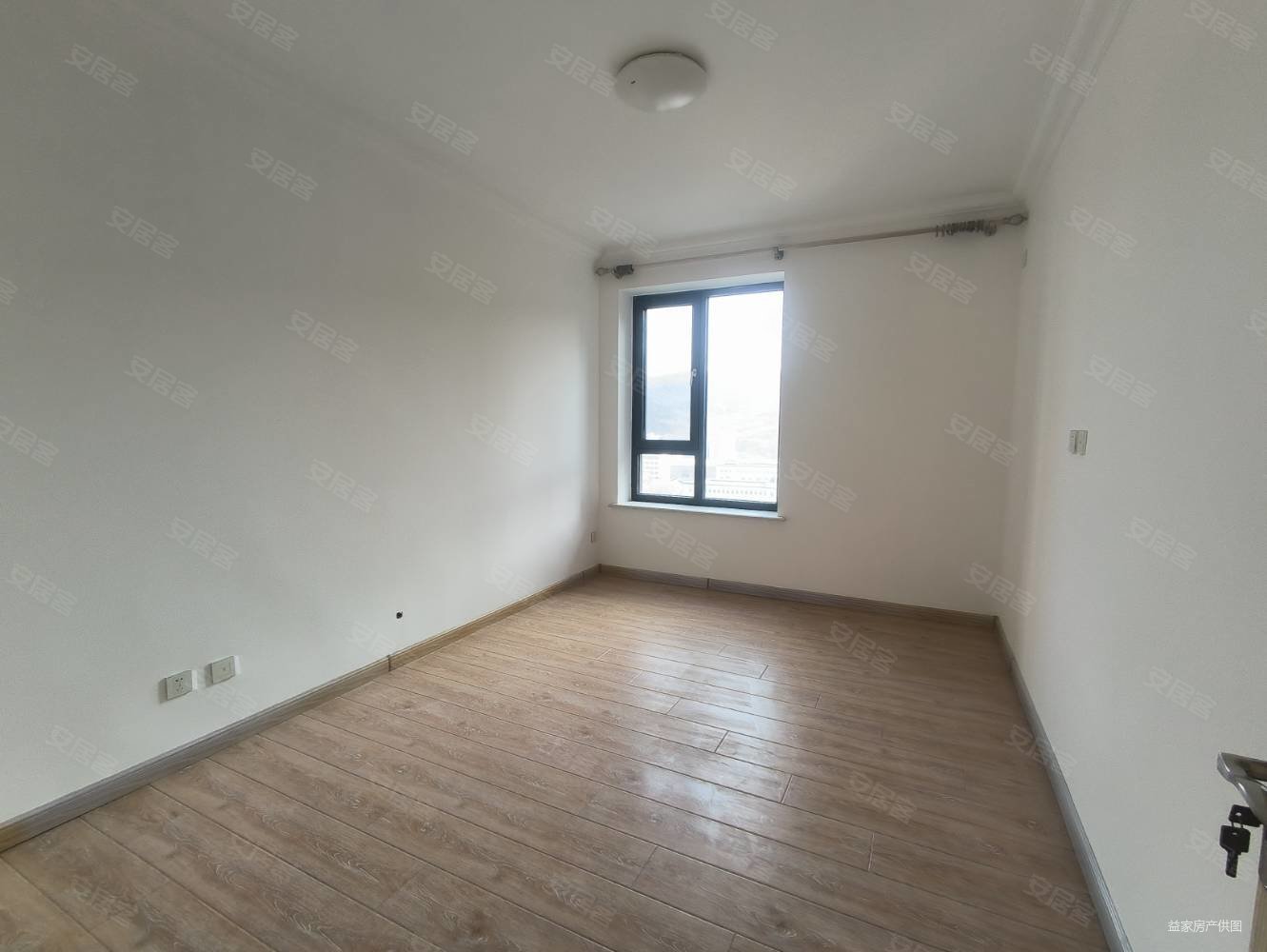 宗源永缙学府2室2厅1卫86.19㎡南北39.8万