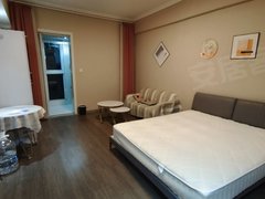 驻马店驿城大商新玛特玖隆茂天中广场附近 鹏宇天下城公寓月租800元可短租押一付一出租房源真实图片