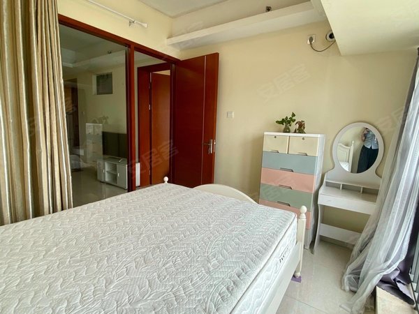 深圳南山南油南园枫叶公寓9号线南山书城新出钥匙房!