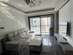 射阳射阳城东吾悦广场金科未来城15楼，三室两厅，飞机户型，设施齐全，2万一年！出租房源真实图片