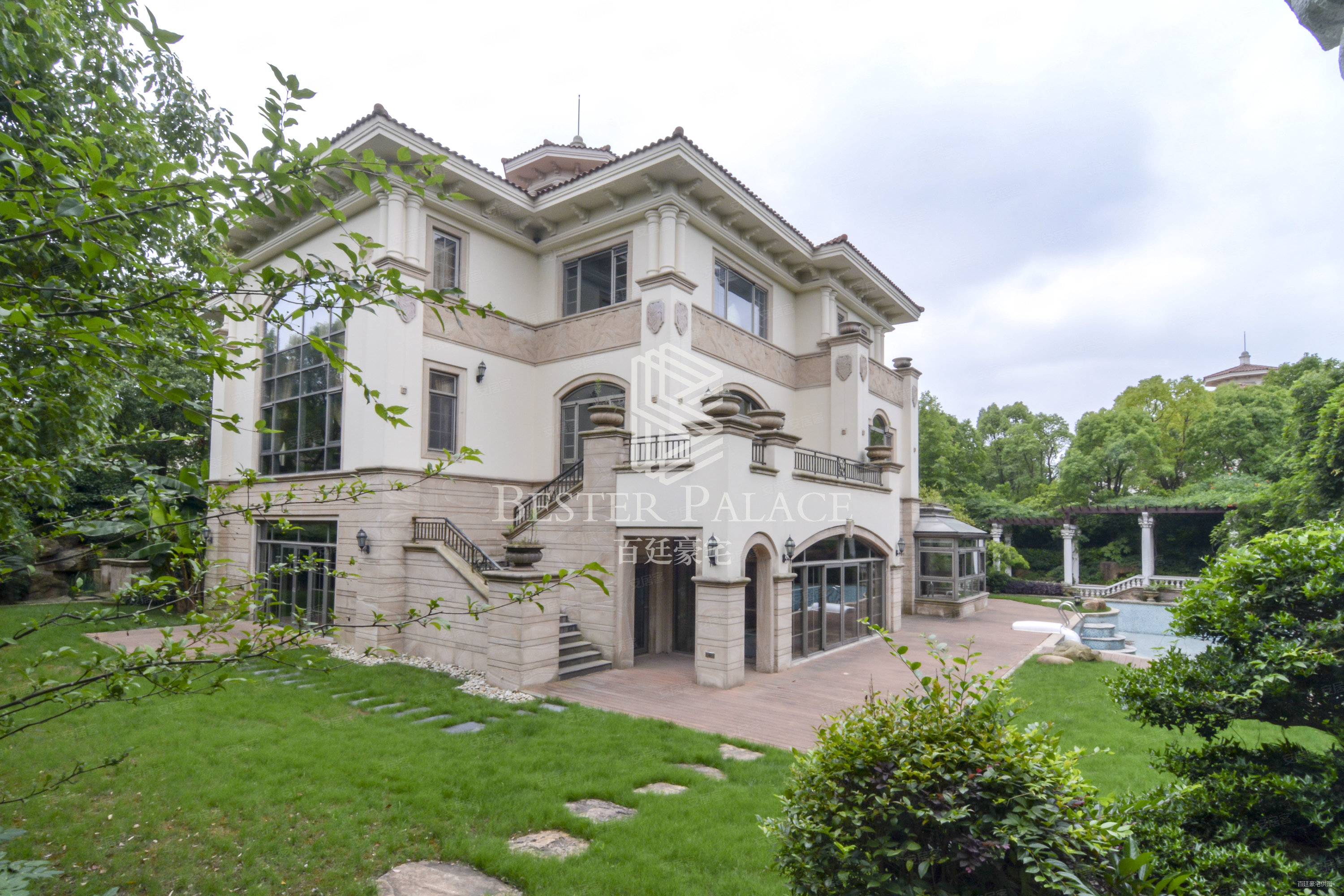 上海房产网>上海二手房>浦东二手房>联洋二手房>御翠园>