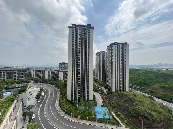 重庆渝北礼嘉华侨城云溪都会(手次出租)家具家电齐全!拎包入住!