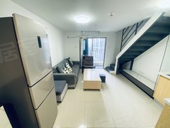 顺德龙江亚洲国际家具材料交易中心米兰公寓 全新床垫 家电齐全 拎包入住 随时看房。出租房源真实图片