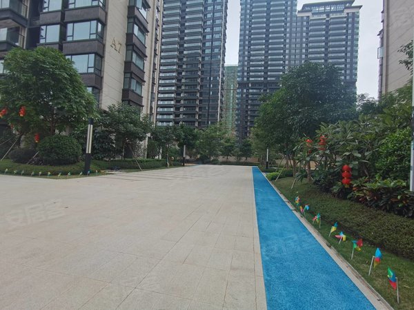 南宁良庆良庆镇金科博翠山(一期)五象肿瘤医院旁精装四房 南北通透双