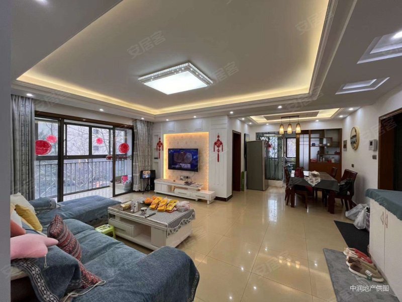 京华城旁 房源新港名城花园婚装3房电梯房 急售单价9千多保真