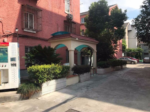 上海徐汇田林仪表新村漕宝路站1.