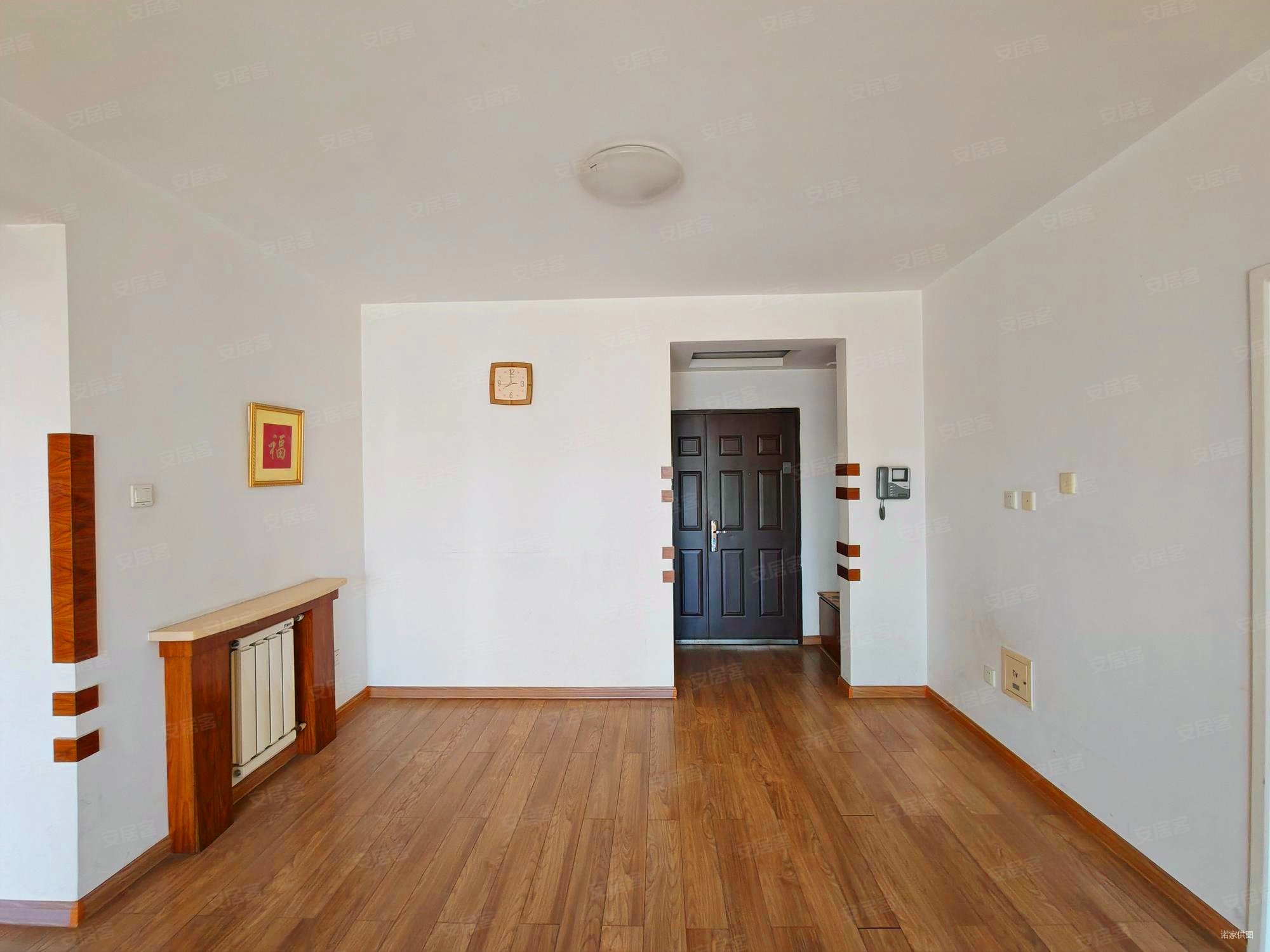 天津房产网>天津二手房>河北二手房>光复道街二手房>北岸华庭>2000