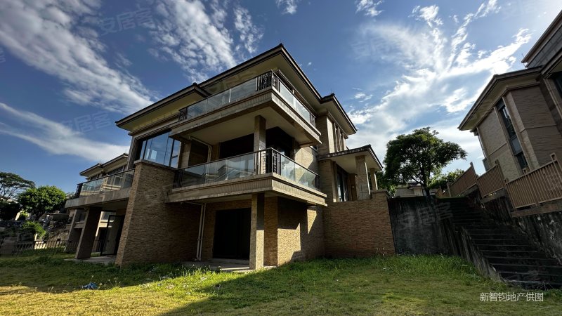 湖景壹号庄园别墅