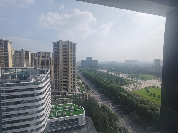 沈阳浑南全运路保利紫荆公馆(商住楼)精装1室,邻龙湖天街,万达广场,新