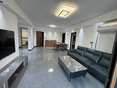 温岭城西温岭银泰云樾观岭精装修四室,家具家电齐全拎包入住出租房源真实图片