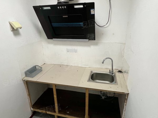 昆山千灯千灯新城兰馨园停车免费!