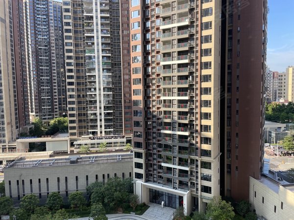 深圳宝安沙井星河荣御星河荣御精装四房全齐出租,看房方便出租房源