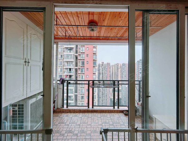 【多图】巨成龙湾(北区),经开区租房,(急租!卧室一样大!