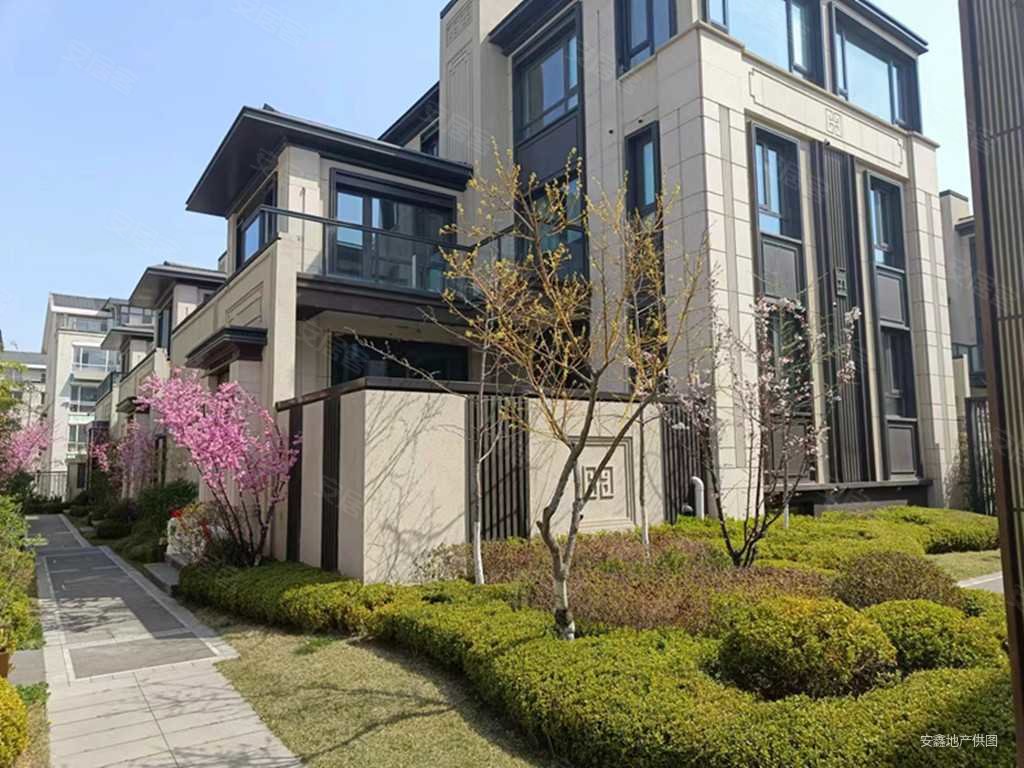 万科观贤别墅5室2厅4卫110㎡南北428万