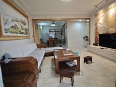 北流北流城区城区公园一号精装4房出租，房间空调都带空调，拎包入住！出租房源真实图片