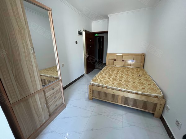 深圳福田华强南桐林城市广场桐林公寓精装大单房,家私家电齐全,装修