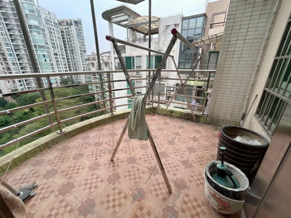 广州天河龙洞世纪绿洲世纪绿洲 5 房 200 方出租房源真实图片