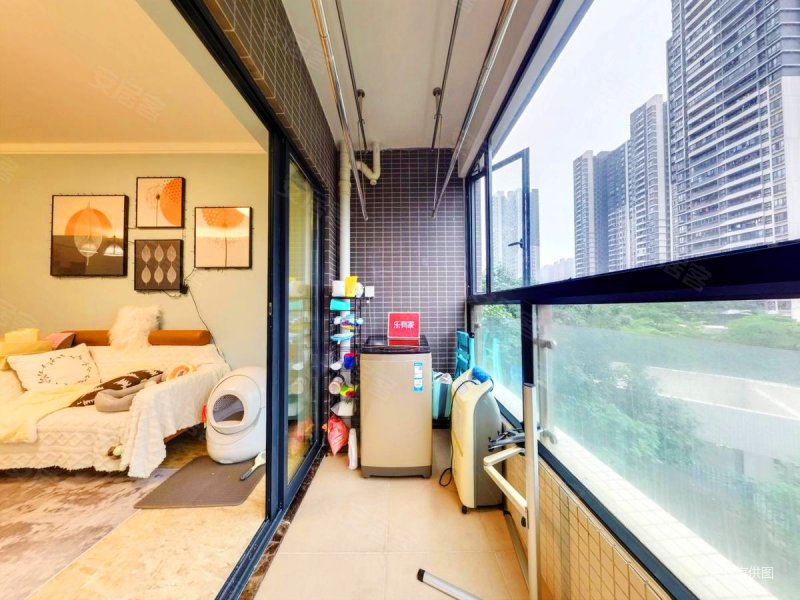 越秀滨海御城 正规商品房 小区新 精装可拎包入住 近地铁