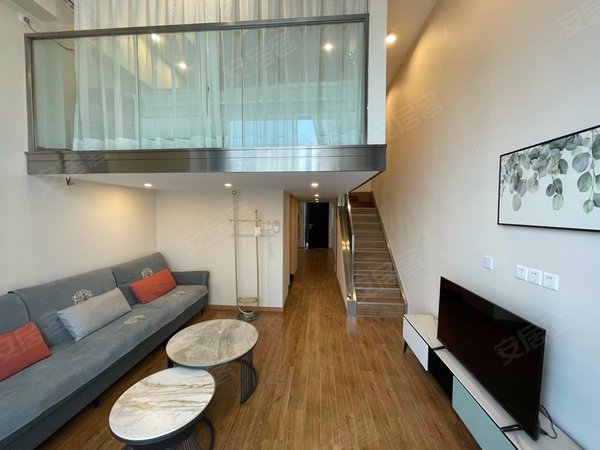 融创香璟台西苑(商住楼)高新区 天府五街三街 软件园 华府大道loft套