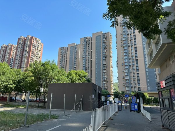 北京门头沟永定紫金新园(三区)紫金三区精装两居室3800紧邻s1直达