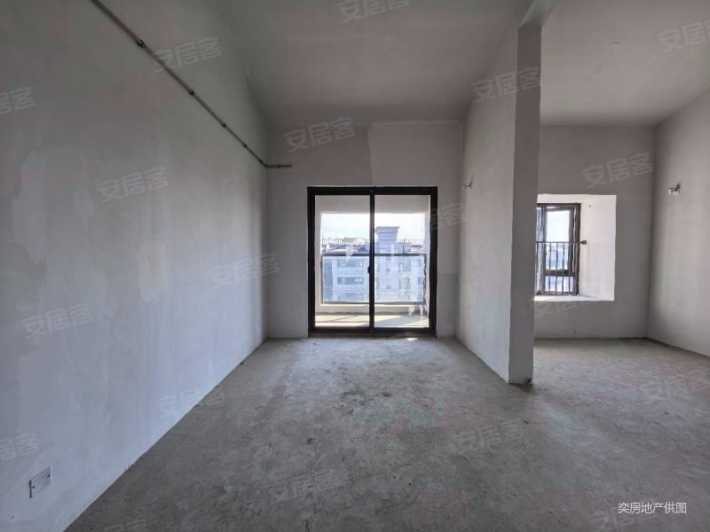 崇文花园 3室 5号线口 毛坯 采光视野没得说 业主诚心