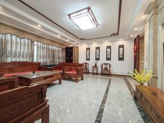 武汉江夏藏龙岛500平别墅适合ban公接待居住一体小区生活配套齐全出租房源真实图片