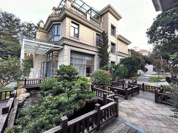 广州番禺华南碧桂园华南碧桂园翠云山(别墅)万博旁!