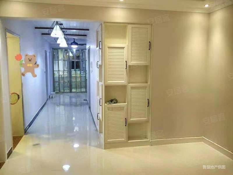 万通盛世馨园3室2厅1卫105.87㎡南北51万