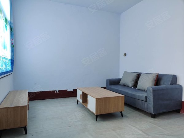 临沂罗庄龙潭路龙潭小区本人房东无介绍费 两室月租 一个月起租出租