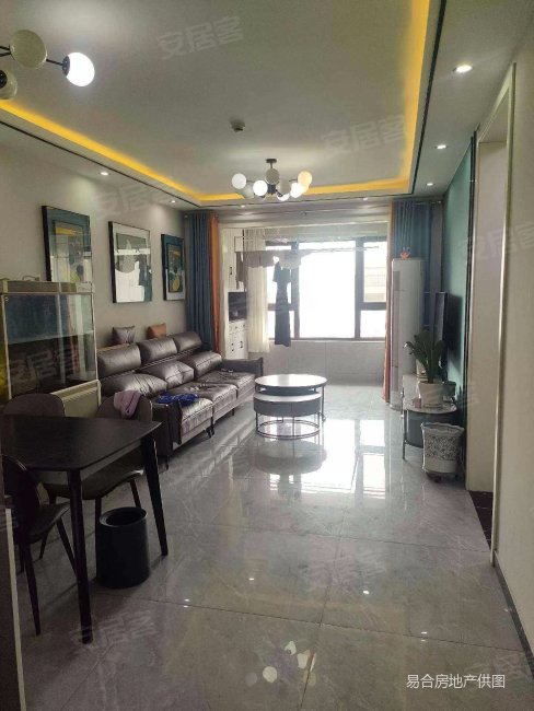 诺德名府 二次精装 证超 三室 72万急售