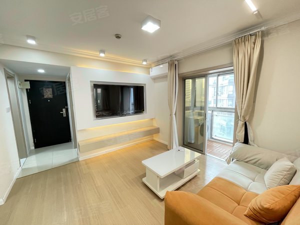 上海浦东陆家嘴万源晶典公寓陆家嘴电梯一房步行源深路14号!