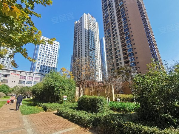 昆明西山大商汇润城2区润城二期电梯26楼精装两室带家具家电拎包入住