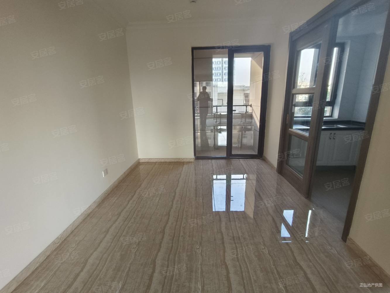 碧桂园天樾4室2厅2卫144㎡南北119万