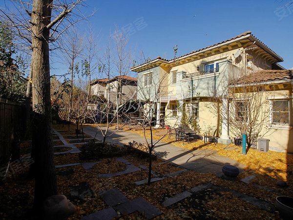 北京昌平小汤山南纳帕溪谷纳帕溪谷572 大独栋别墅 报价4万  空房