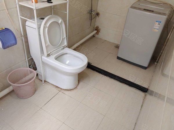 金华婺城湖海塘沈和街自建房金华市区,三路口沈宅村出租房源真实图片