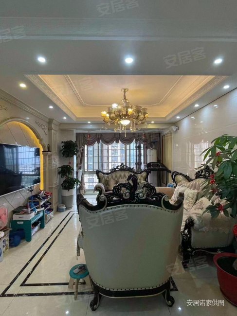 厦门房产网>厦门二手房>同安二手房>工业集中区二手房>新景城市天骄