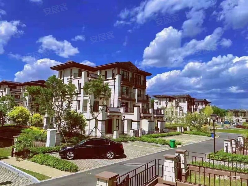 荣盛汤泉首岭别墅