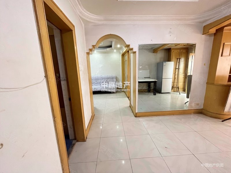 万隆花园小区2室1厅1卫南北通透主卧朝南