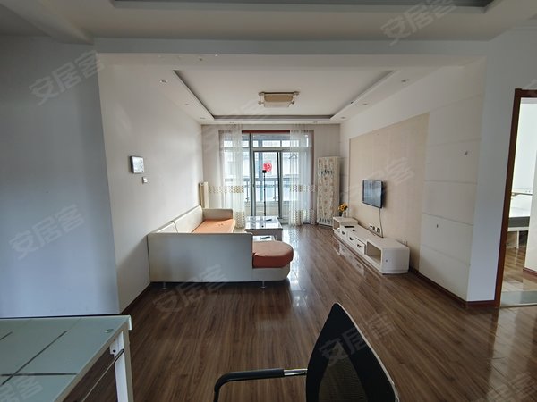 青岛即墨开发区一山一墅(精装小三室)一山一墅套三(配套齐全干净立整