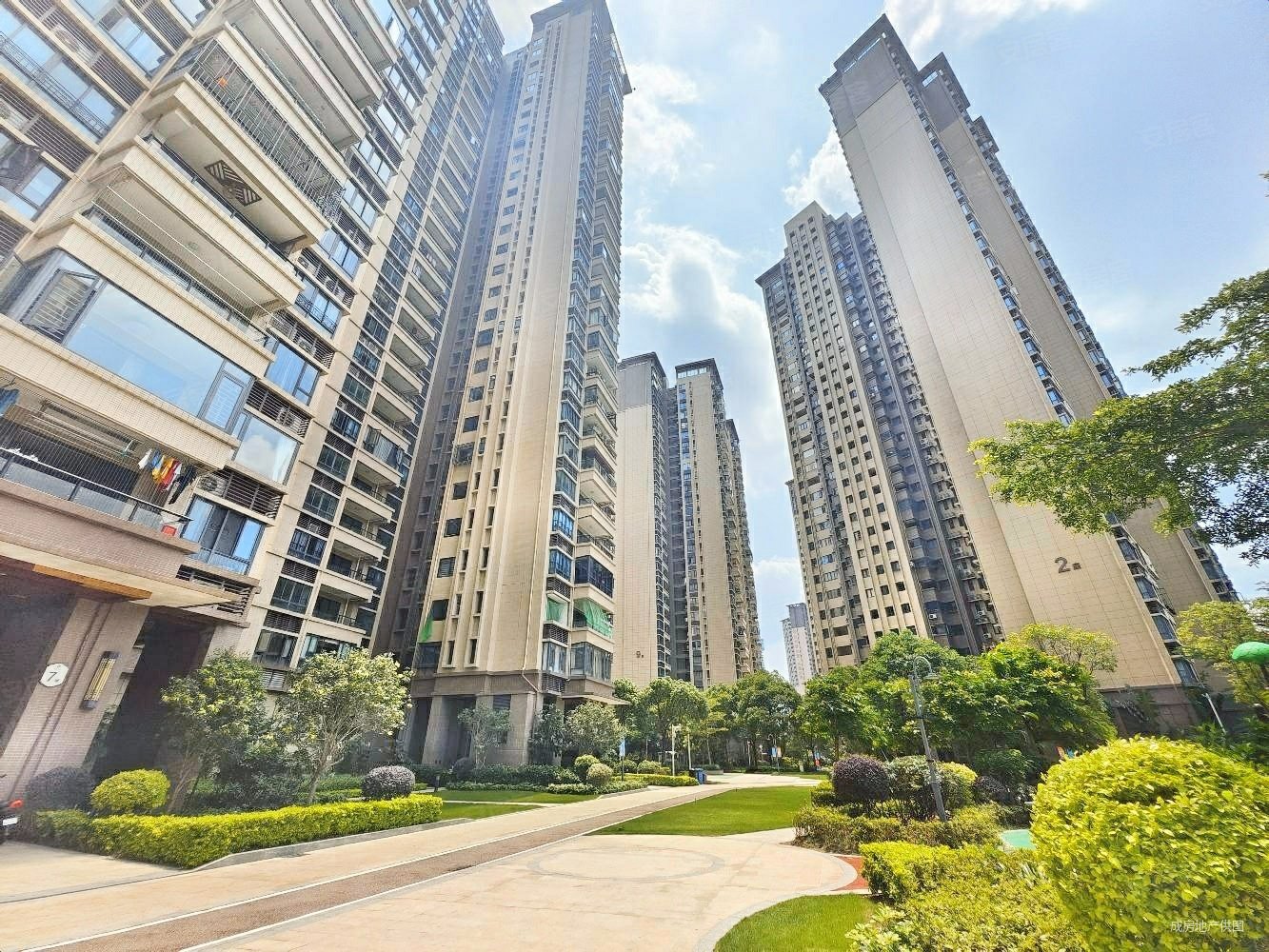 保利碧桂园天汇天滨花园