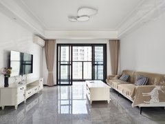 珠海金湾航空新城粤海拾桂府一期 4室2厅2卫  电梯房 精装修121平米出租房源真实图片