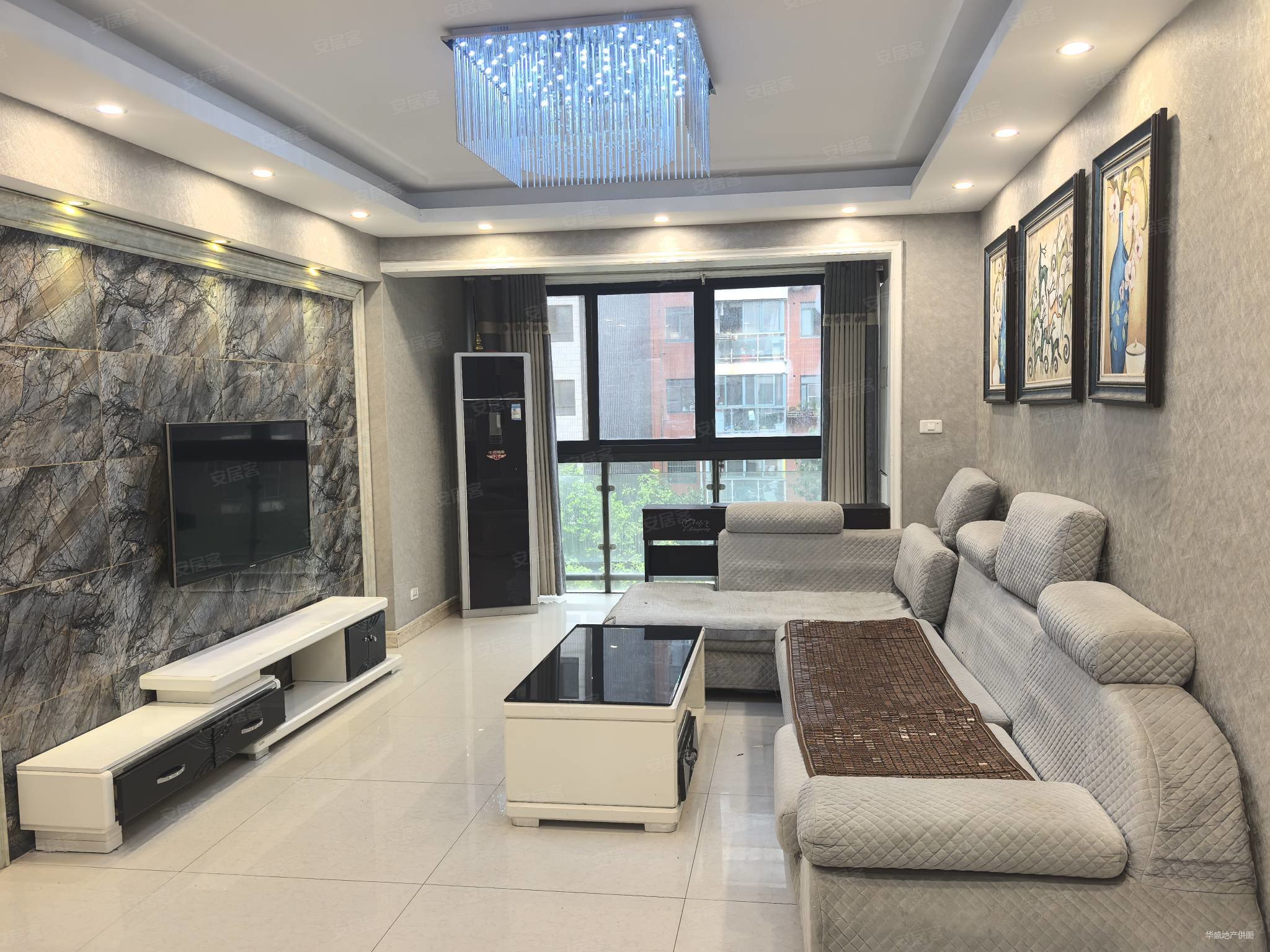 天方百花园2室2厅1卫95.85㎡南北38万