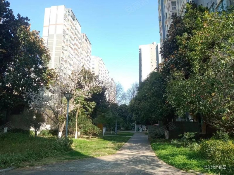 雨花毓秀96平米毛坯2房带车位诚心出售