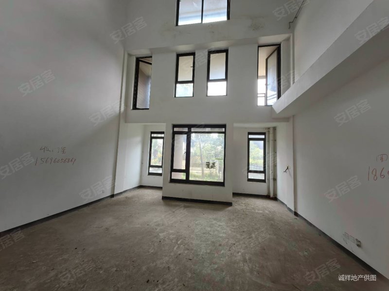 重庆房产网>重庆二手房>渝北二手房>照母山二手房>万科颐府(别墅)>800