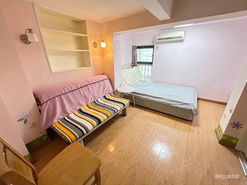 城 交通便捷 商业配套成熟 临地铁 双卫格局 装修好,昆仑水印城二手房