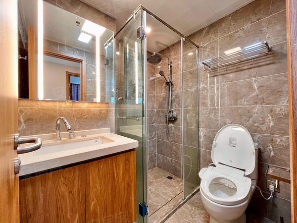 昆明五华北市区俊发龙泉俊园标准押一付一,无中介,近龙泉古镇,羊肠村