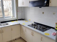湖州吴兴八里店镇西山北区二期，文体中心中午对面，精装二室，拎包入住，免费停车出租房源真实图片
