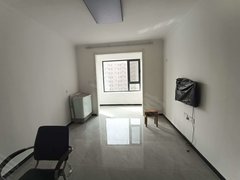 郑东尚庭 3室2厅1卫  电梯房 89平米