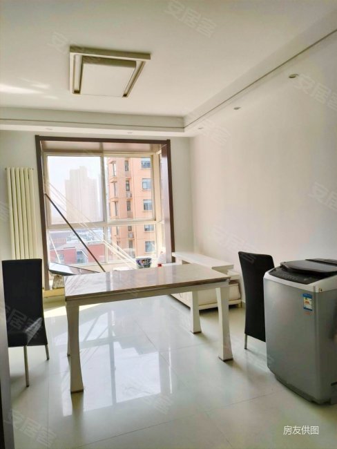 中原西路绿都城小区密度低交通便利临地铁带电梯必看房