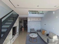 四平公主岭公主岭城区出租：2室 70平 金域华府 电梯 复式上下层 年租1万1出租房源真实图片